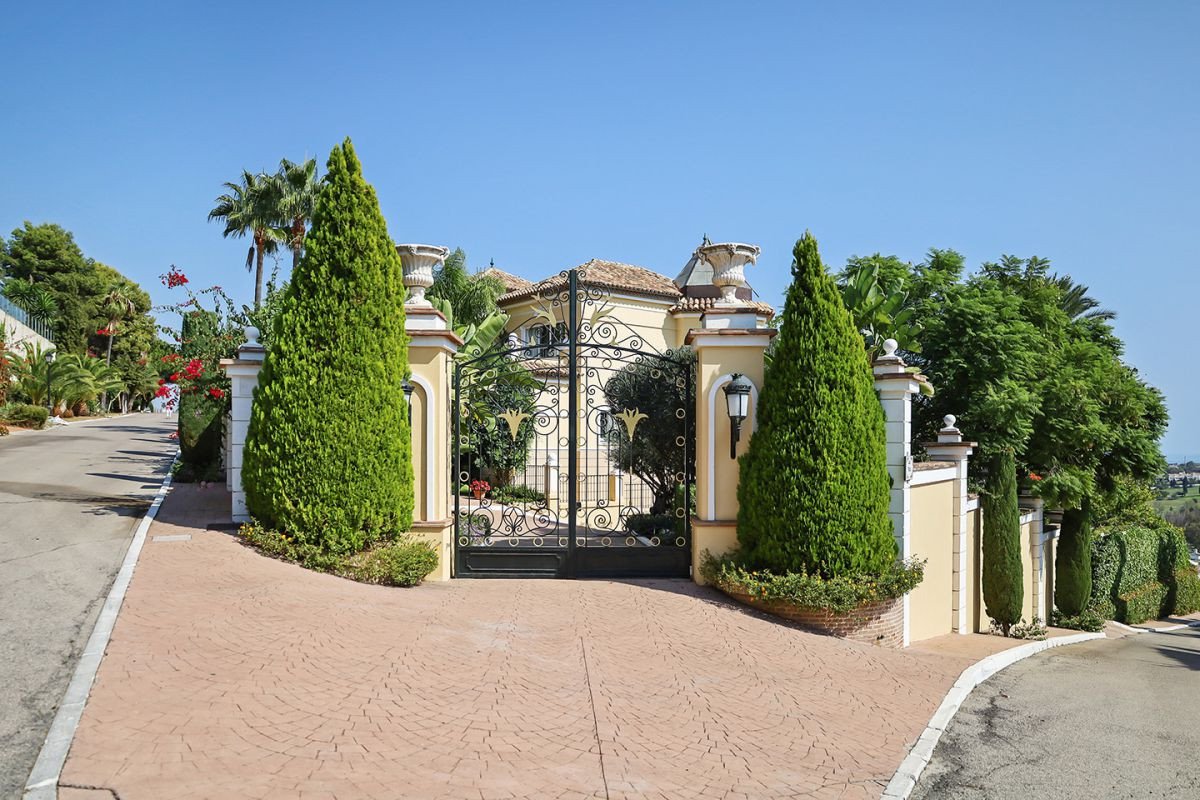 Huvila El Paraiso, Malaga, Espanja 5 makuuhuonetta, 953 m2 No. 53418
