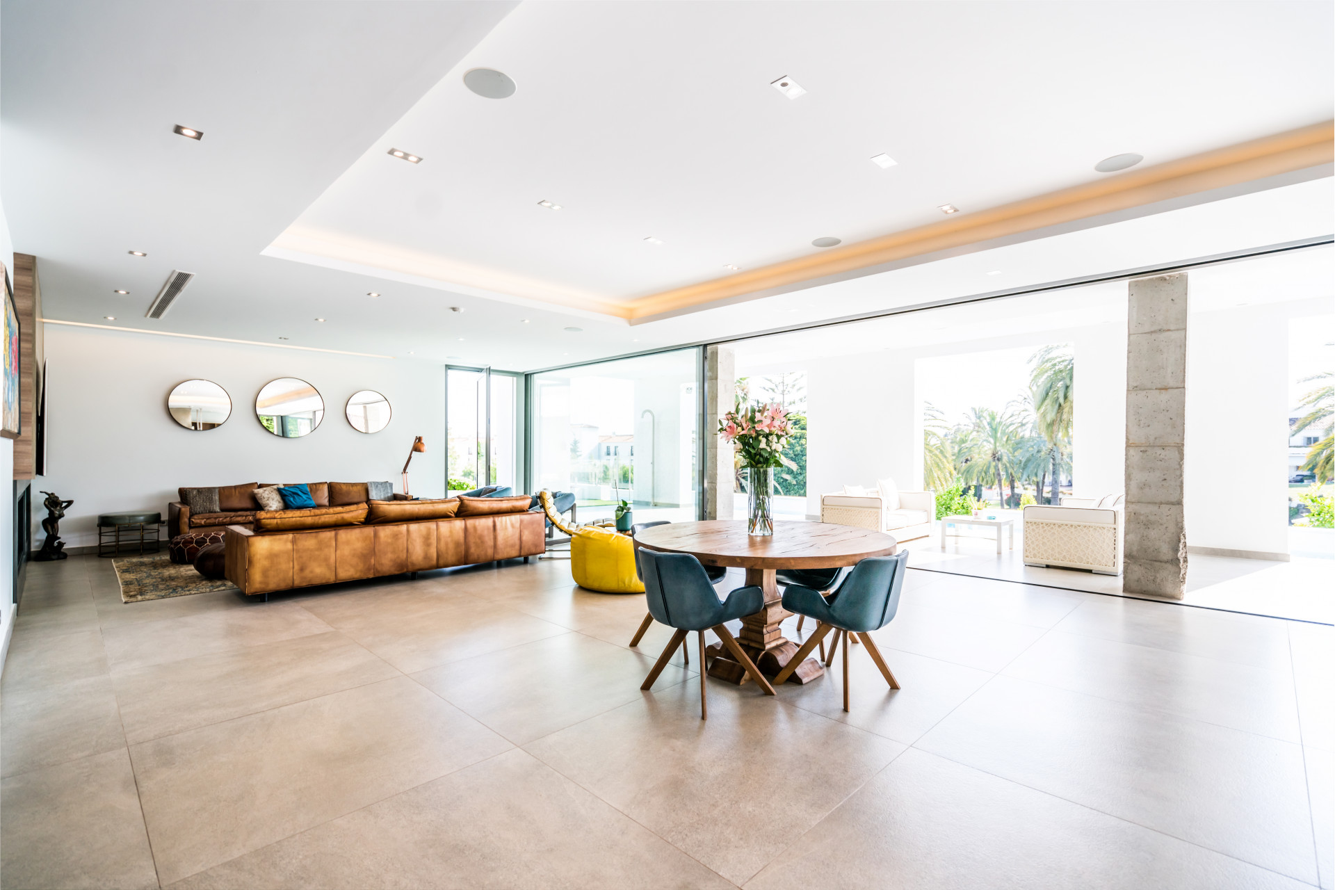 Villa in Nueva Andalucia, Malaga, Spain 11 bedrooms, 1150 sq.m. No. 53506