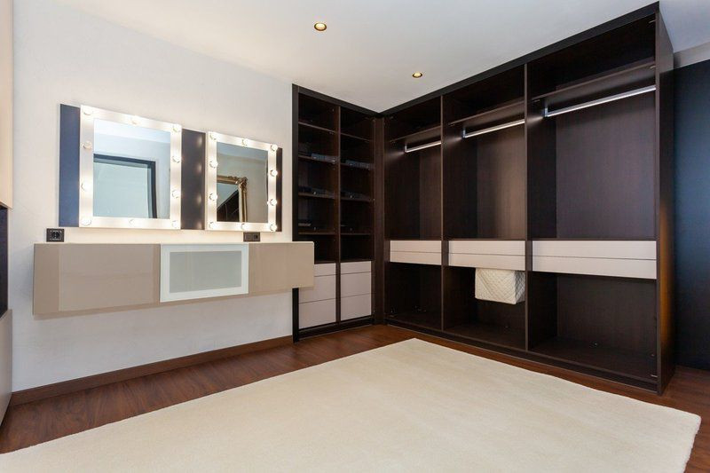 Villa a Marbella, Malaga, Spagna 5 camere da letto, 597 mq. N° 53440