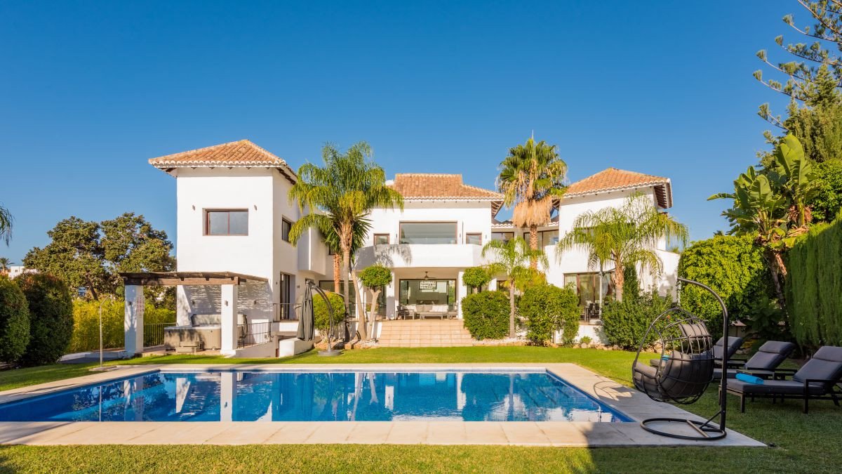 Huvila Marbella Golden Mile, Malaga, Espanja 8 makuuhuonetta, 1047 m2 No. 53449