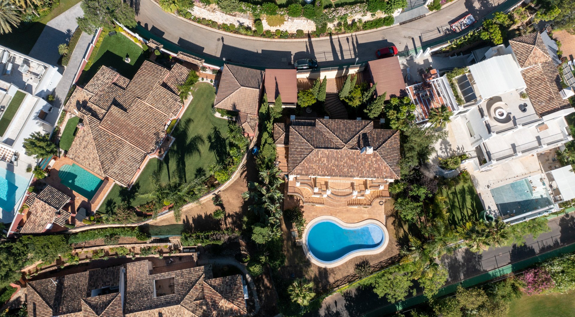 Huvila El Herrojo, Malaga, Espanja 6 makuuhuonetta, 579 m2 No. 53578