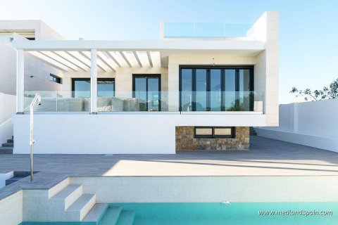 Villa for sale in Mijas Costa, Malaga, Spain 3 bedrooms, 487 sq.m. No. 53034 - photo 3