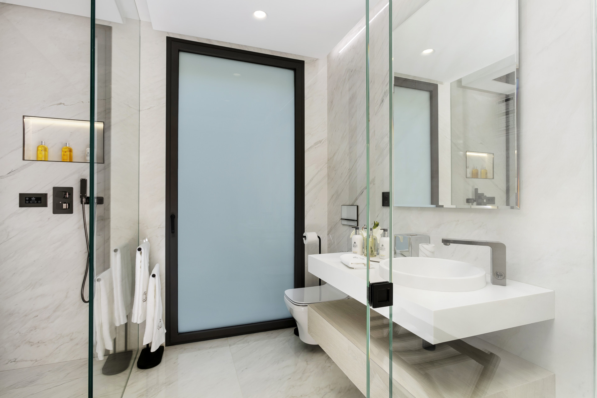 Apartament w Estepona, Malaga, Hiszpania 4 sypialnie, 300 mkw. nr 53525