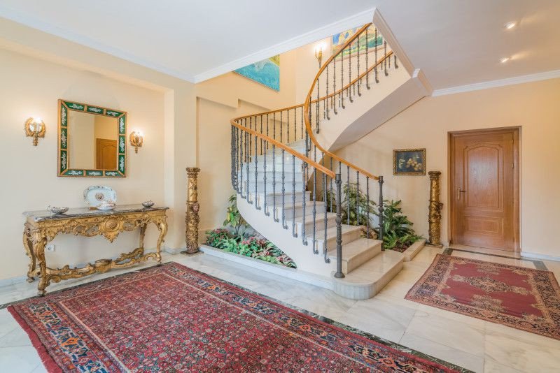 Villa i Guadalmina, Malaga, Spanien 8 sovrum, 1138 kvm. Nr. 53477