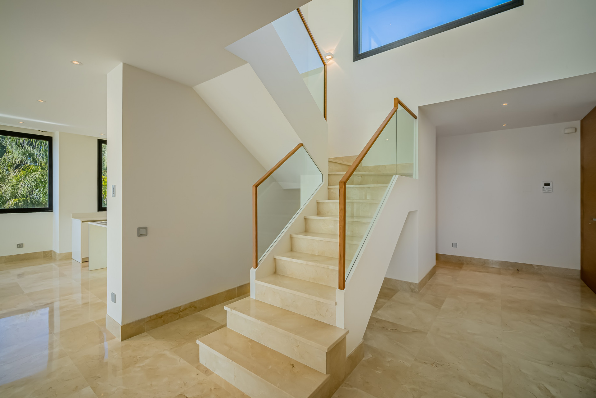 Bliźniak w Marbella Golden Mile, Malaga, Hiszpania 4 sypialnie, 528 mkw. nr 53500