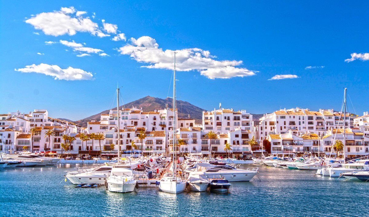 Komerciāls īpašums Marbella, Malaga, Spānijā 193 m2 Nr. 53475