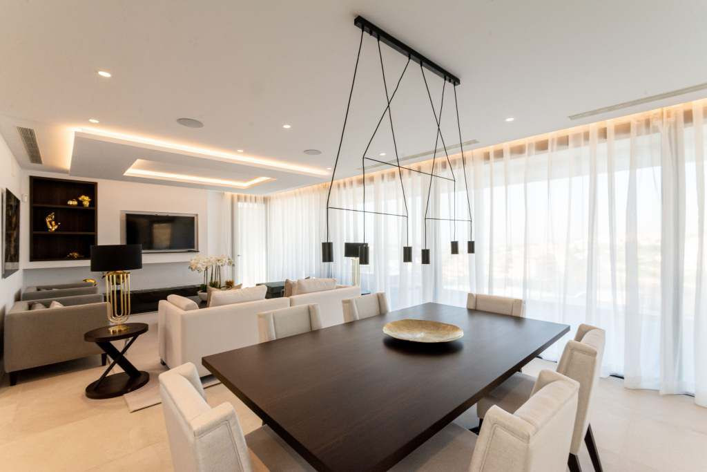 Villa in Nueva Andalucia, Malaga, Spanien 4 Schlafzimmer, 440 m2 Nr. 53400
