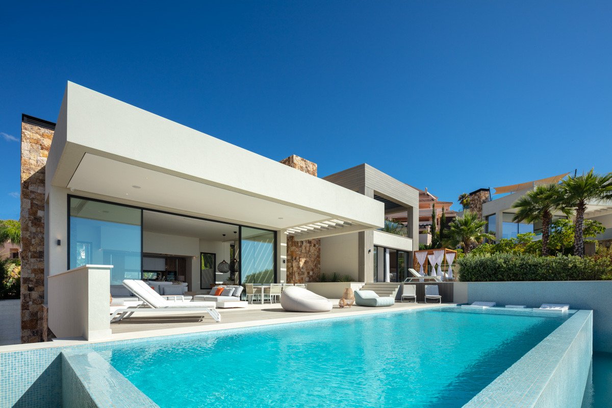 Villa in Nueva Andalucia, Malaga, Spanien 5 Schlafzimmer, 592 m2 Nr. 53558