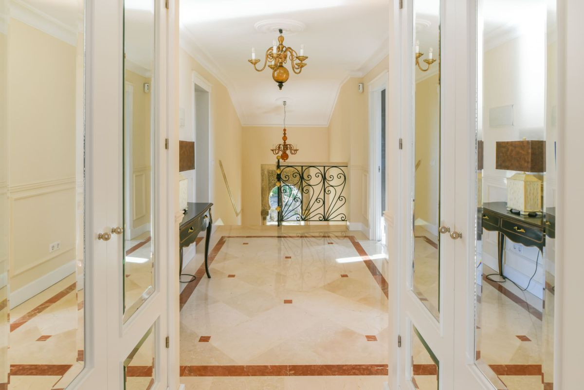 Villa in Rio Real, Malaga, Spanien 5 Schlafzimmer, 497 m2 Nr. 53457