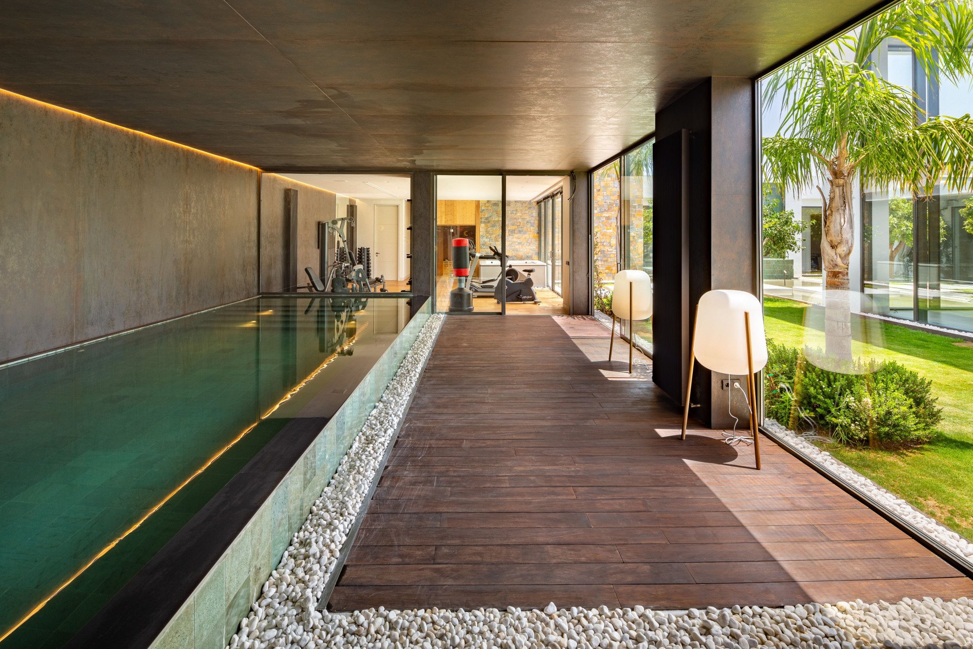 Villa en Benahavís, Málaga, España 6 dormitorios, 1370 m2 No. 53532