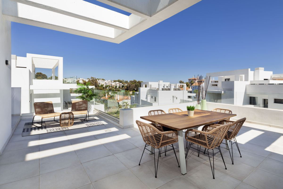 Kattohuoneisto El Paraiso, Malaga, Espanja 3 makuuhuonetta, 305 m2 No. 53435