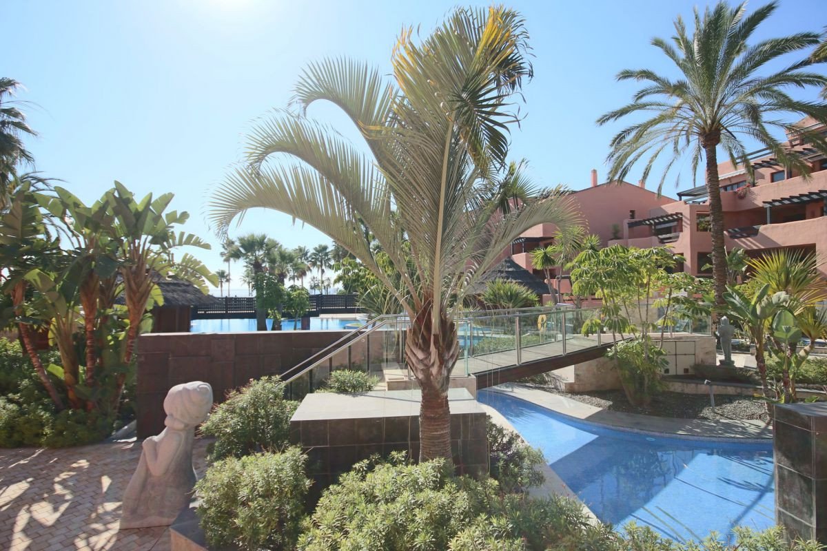Apartament w Estepona, Malaga, Hiszpania 3 sypialnie, 183 mkw. nr 53399