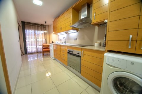 Apartment for sale in Salou, Tarragona, Spain 3 bedrooms, 115 sq.m. No. 53617 - photo 29