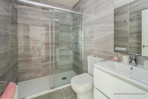 Apartment for sale in Malaga, Spain 3 bedrooms, 126 sq.m. No. 52919 - photo 5