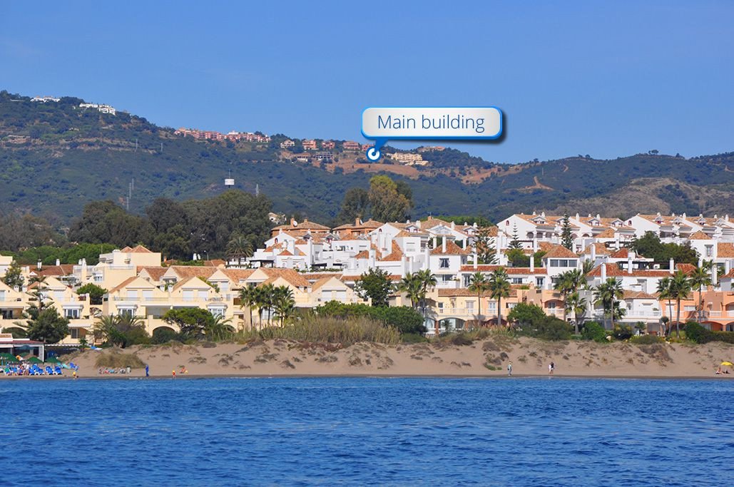 Land plot à Marbella Del Este, Malaga, Espagne No. 53460
