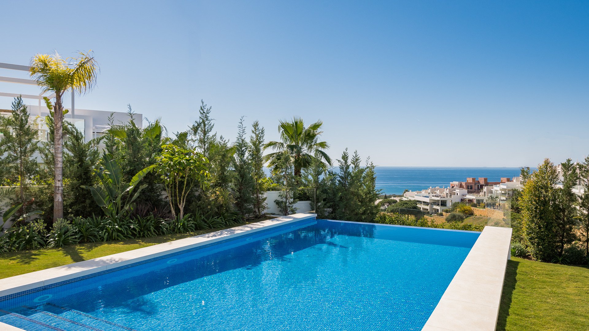 Villa Cabopino, Malaga, Spānijā 5 istabas, 635 m2 Nr. 53568