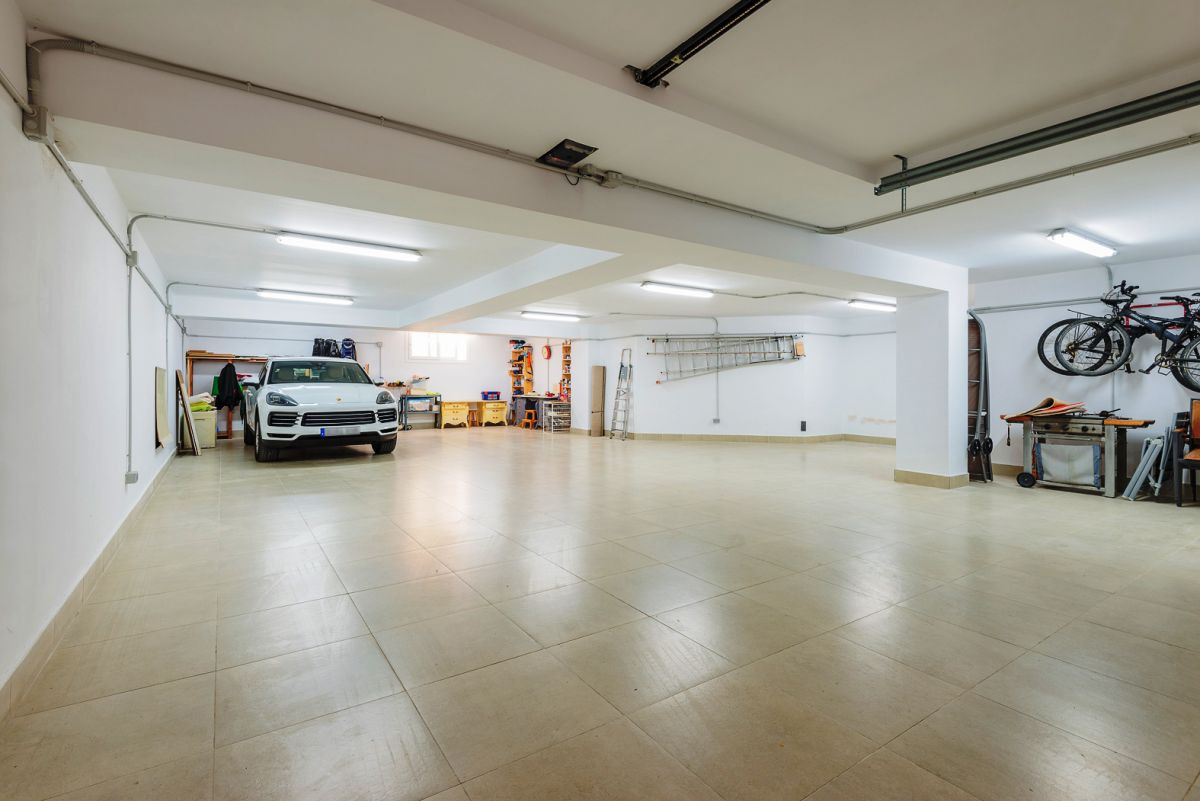 Huvila Marbella Golden Mile, Malaga, Espanja 7 makuuhuonetta, 696 m2 No. 53474