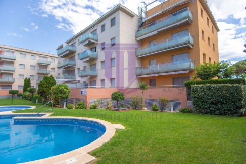 Apartment for sale in Cambrils, Tarragona, Spain 3 bedrooms, 99 sq.m. No. 53633 - photo 1