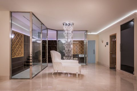 Villa for sale Hacienda Las Chapas, Malaga, Spain 7 bedrooms, 1190 sq.m. No. 53469 - photo 28