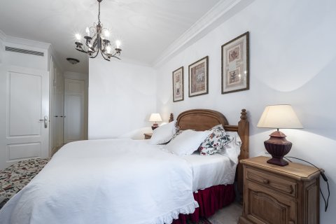 Apartment for sale in Marbella, Malaga, Spain 2 bedrooms, 124 sq.m. No. 53526 - photo 18