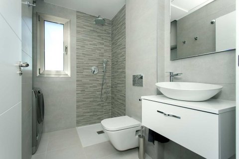 Apartment for sale in Villamartin, Alicante, Spain 3 bedrooms, 71 sq.m. No. 37924 - photo 18