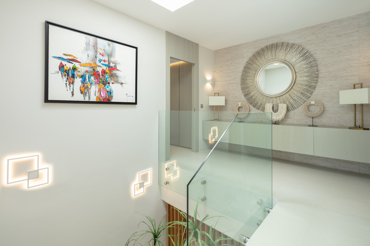 Villa i Marbella Golden Mile, Malaga, Spanien 4 sovrum, 240 kvm. Nr. 53572