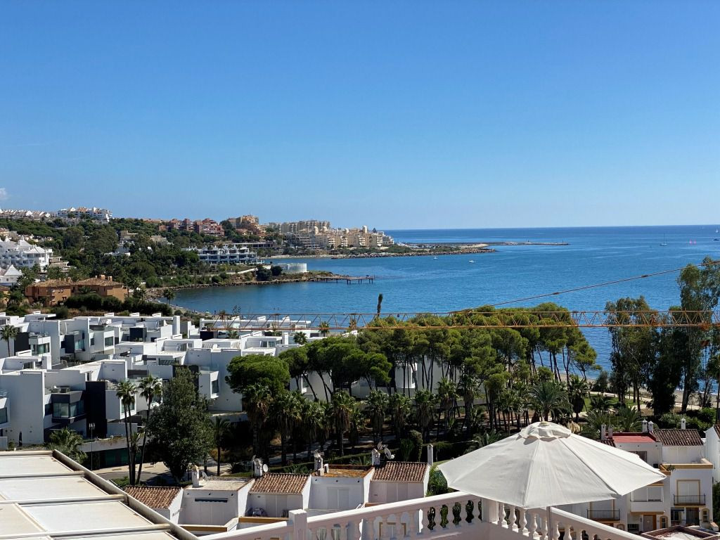 Penthauss Estepona, Malaga, Spānijā 3 istabas, 151 m2 Nr. 53392