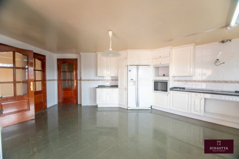 House for sale Tarragona, Spain 6 bedrooms, 280 sq.m. No. 53644 - photo 9