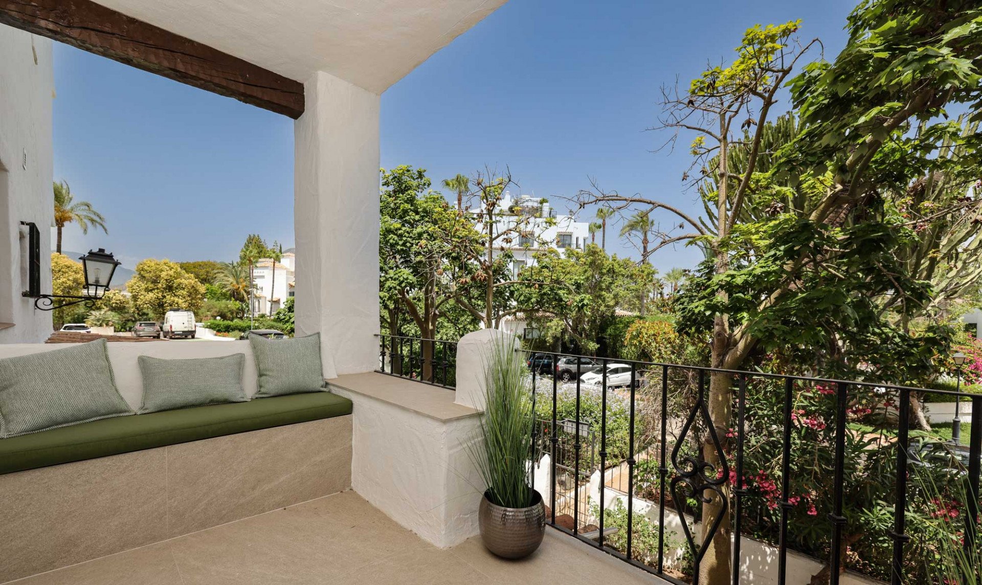 Appartamento a Marbella, Malaga, Spagna 4 camere da letto, 127 mq. N° 53574