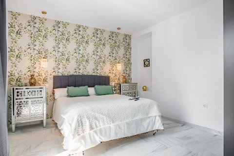 Hotel for sale in Marbella, Malaga, Spain 14 bedrooms, 850 sq.m. No. 53488 - photo 20