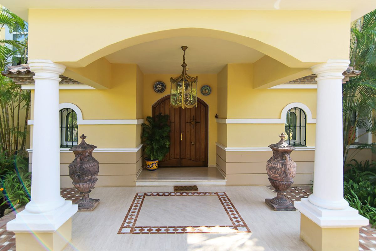 Huvila El Paraiso, Malaga, Espanja 5 makuuhuonetta, 953 m2 No. 53418