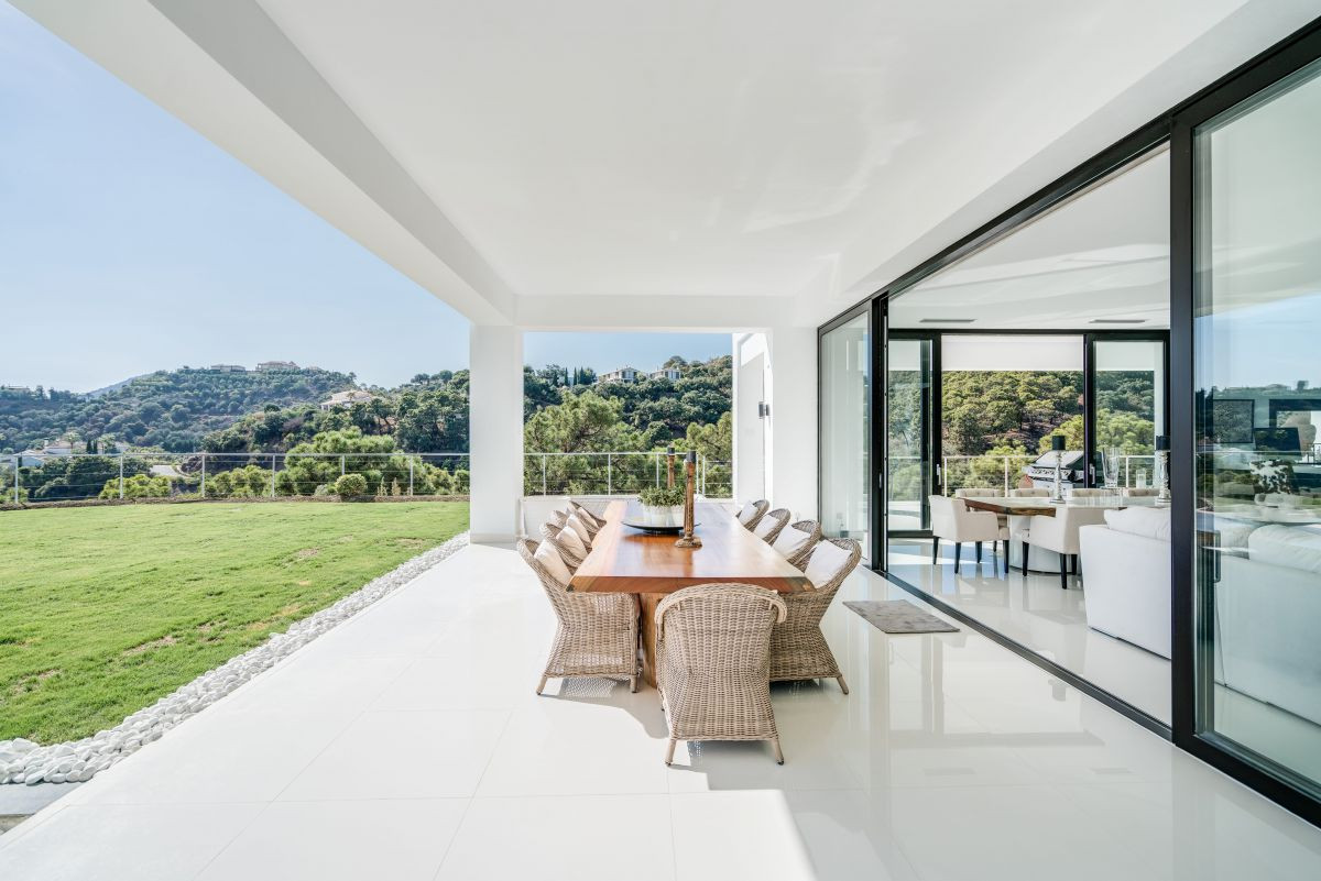 Villa i La Perla-Torremuelle, Malaga, Spanien 8 sovrum, 2500 kvm. Nr. 53369