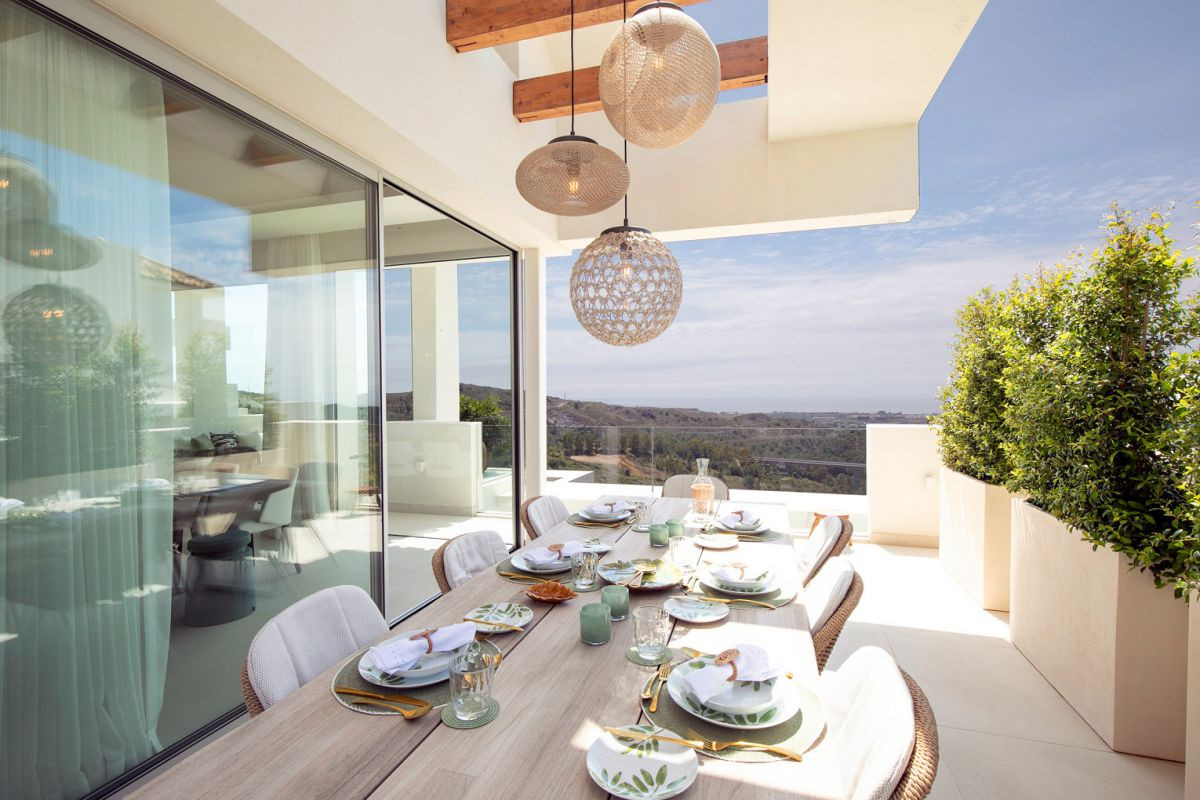 Kattohuoneisto Benahavis, Malaga, Espanja 4 makuuhuonetta, 376 m2 No. 53411