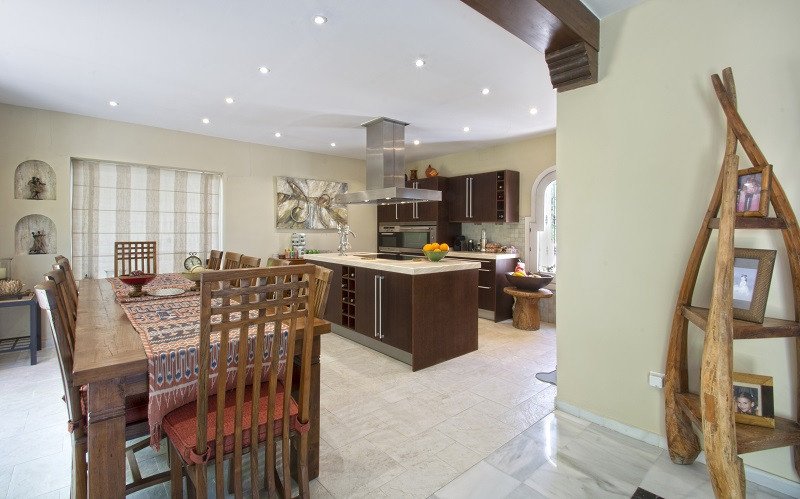 Villa en Nueva Andalucía, Málaga, España 5 dormitorios, 400 m2 No. 53559