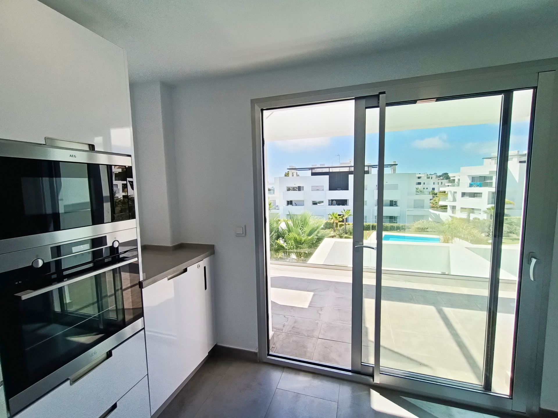 Attico a Estepona, Malaga, Spagna 2 camere da letto, 120 mq. N° 53573