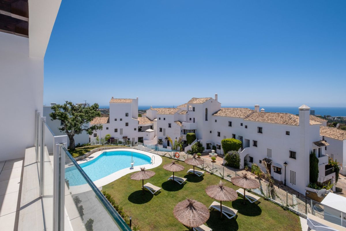 Duplex a Marbella, Malaga, Spagna 3 camere da letto, 177 mq. N° 53444