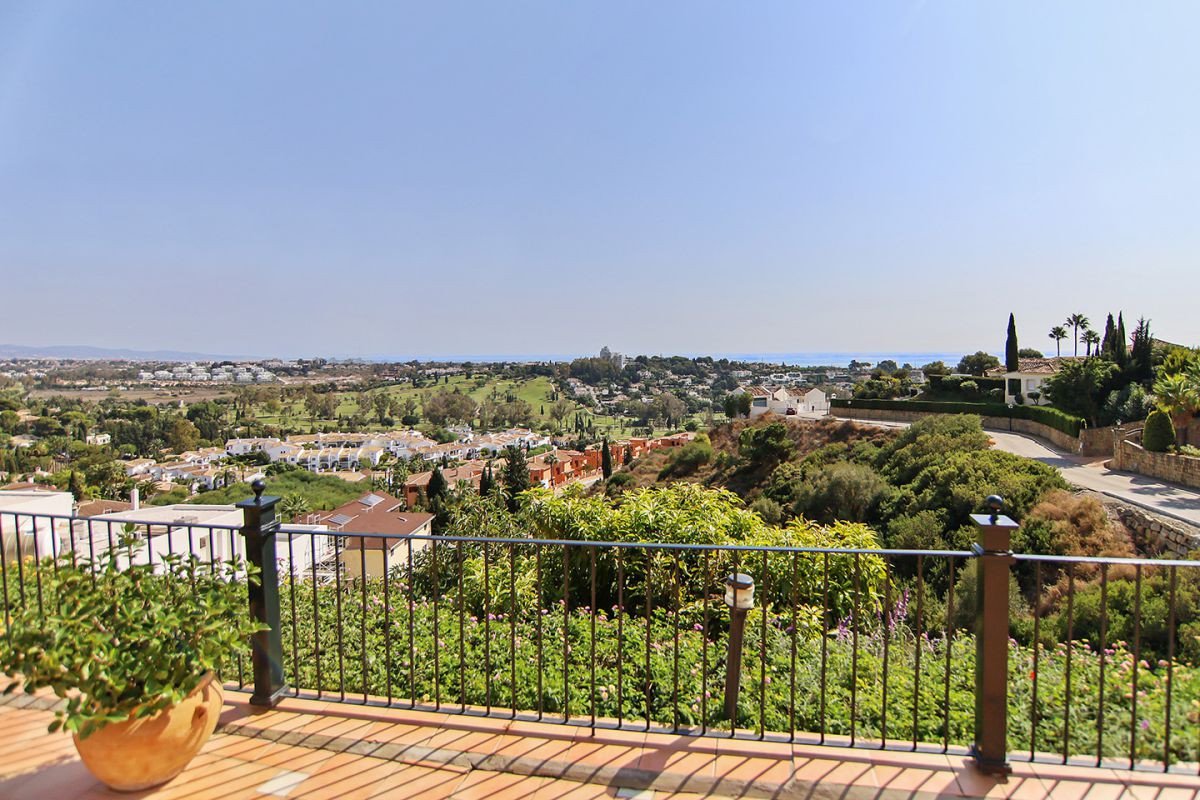 Huvila El Paraiso, Malaga, Espanja 5 makuuhuonetta, 953 m2 No. 53418
