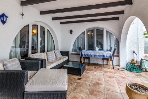 Villa for sale in Estepona, Malaga, Spain 4 bedrooms, 313 sq.m. No. 53533 - photo 2