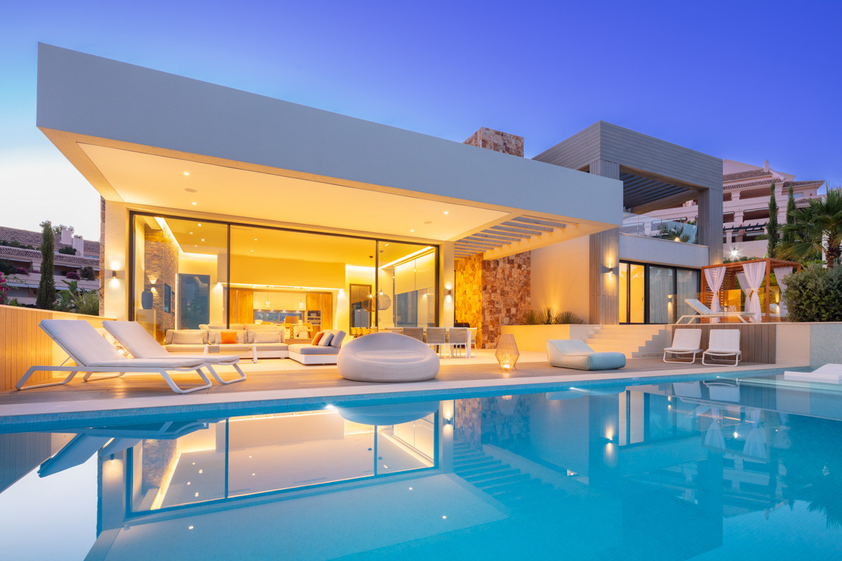 Villa in Nueva Andalucia, Malaga, Spanien 5 Schlafzimmer, 592 m2 Nr. 53558