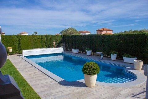 Townhouse for sale in Miami Platja, Tarragona, Spain 357 sq.m. No. 53621 - photo 8