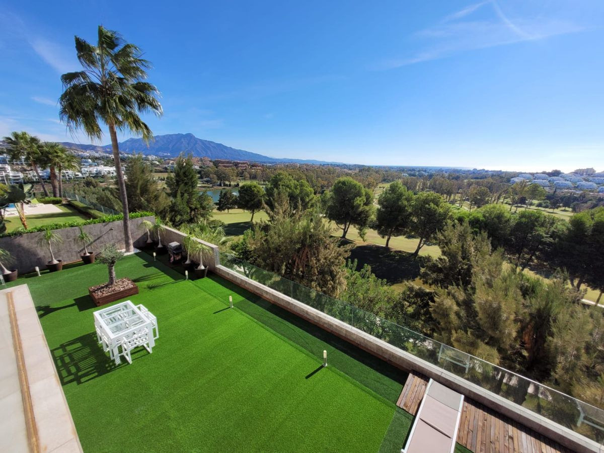 Villa à Benahavis, Malaga, Espagne 4 chambres, 350 m2 No. 53436