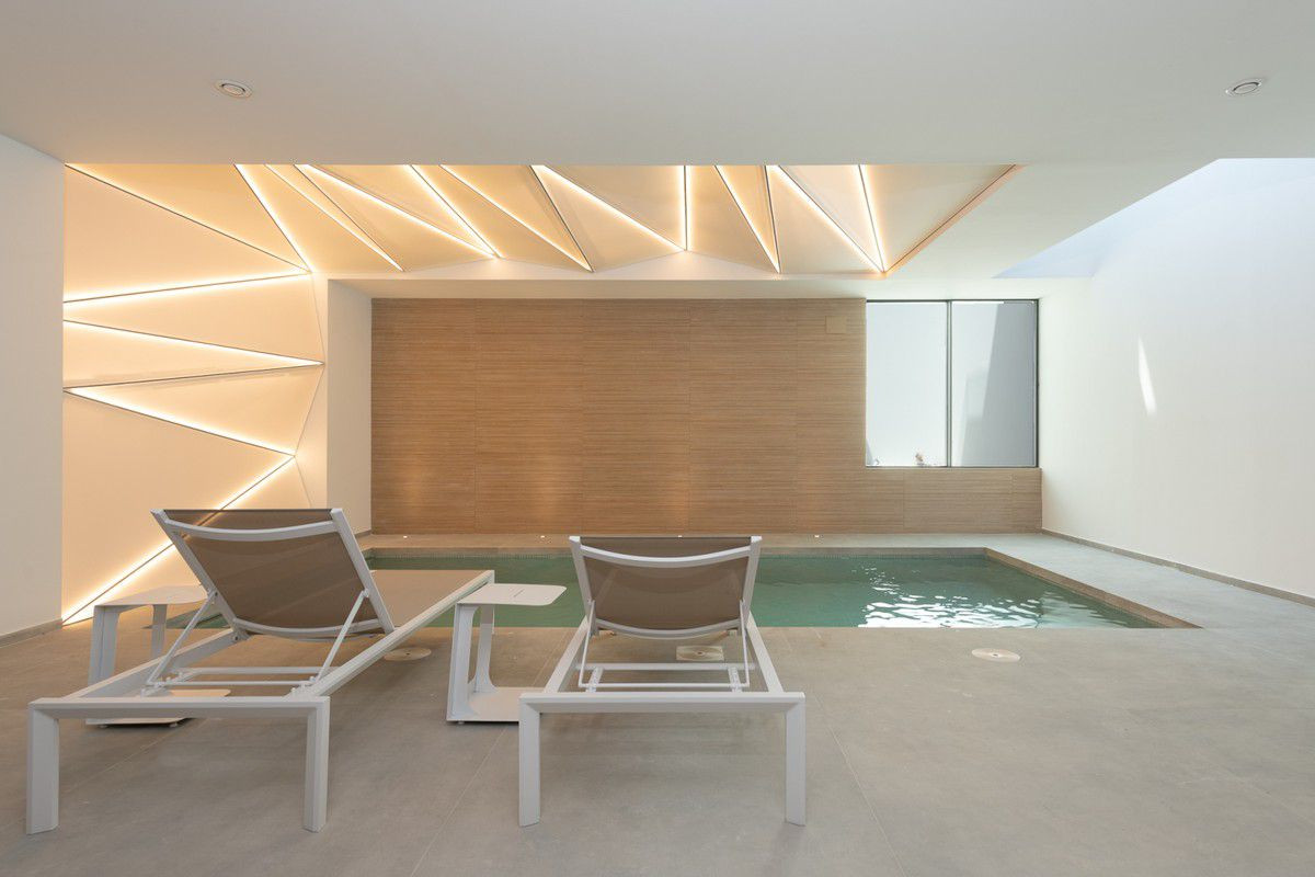 Villa Estepona, Malaga, Spānijā 5 istabas, 454 m2 Nr. 53410