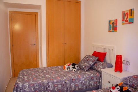 Apartment for sale in Salou, Tarragona, Spain 2 bedrooms, 137 sq.m. No. 53646 - photo 19