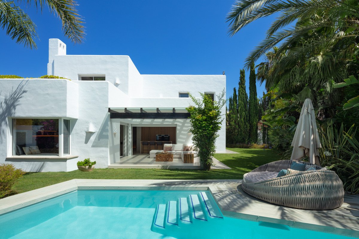 Villa i Marbella Golden Mile, Malaga, Spanien 4 sovrum, 240 kvm. Nr. 53572