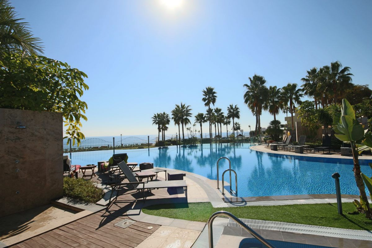 Apartament w Estepona, Malaga, Hiszpania 3 sypialnie, 183 mkw. nr 53399