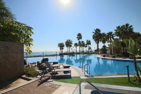 Apartment for sale in Estepona, Malaga, Spain 3 bedrooms, 183 sq.m. No. 53399 - photo 15