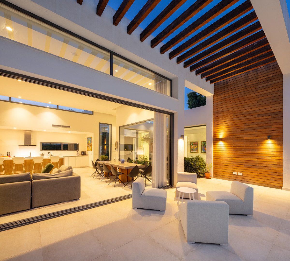 Willa w Estepona, Malaga, Hiszpania 4 sypialnie, 315 mkw. nr 53553