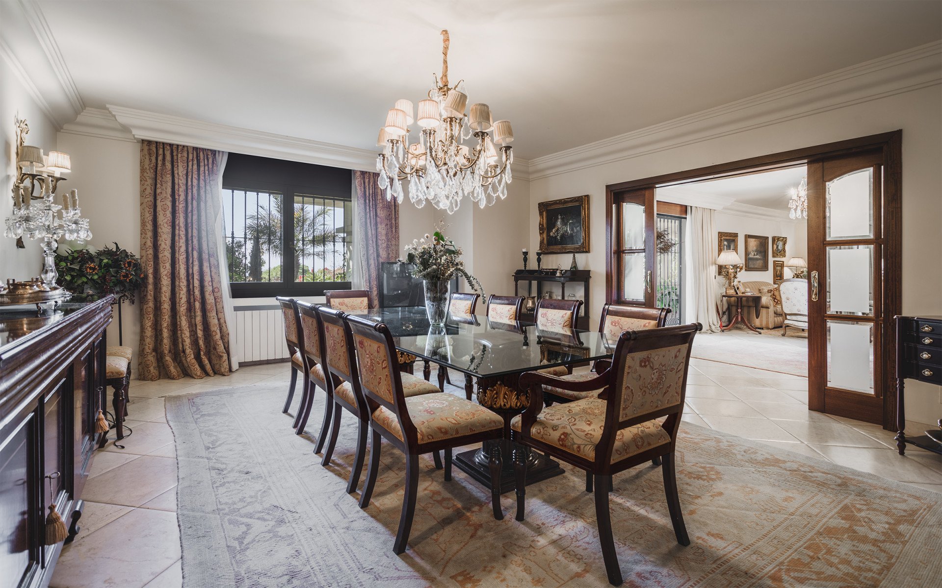 Villa Marbella, Malaga, Spānijā 4 istabas, 764 m2 Nr. 53519