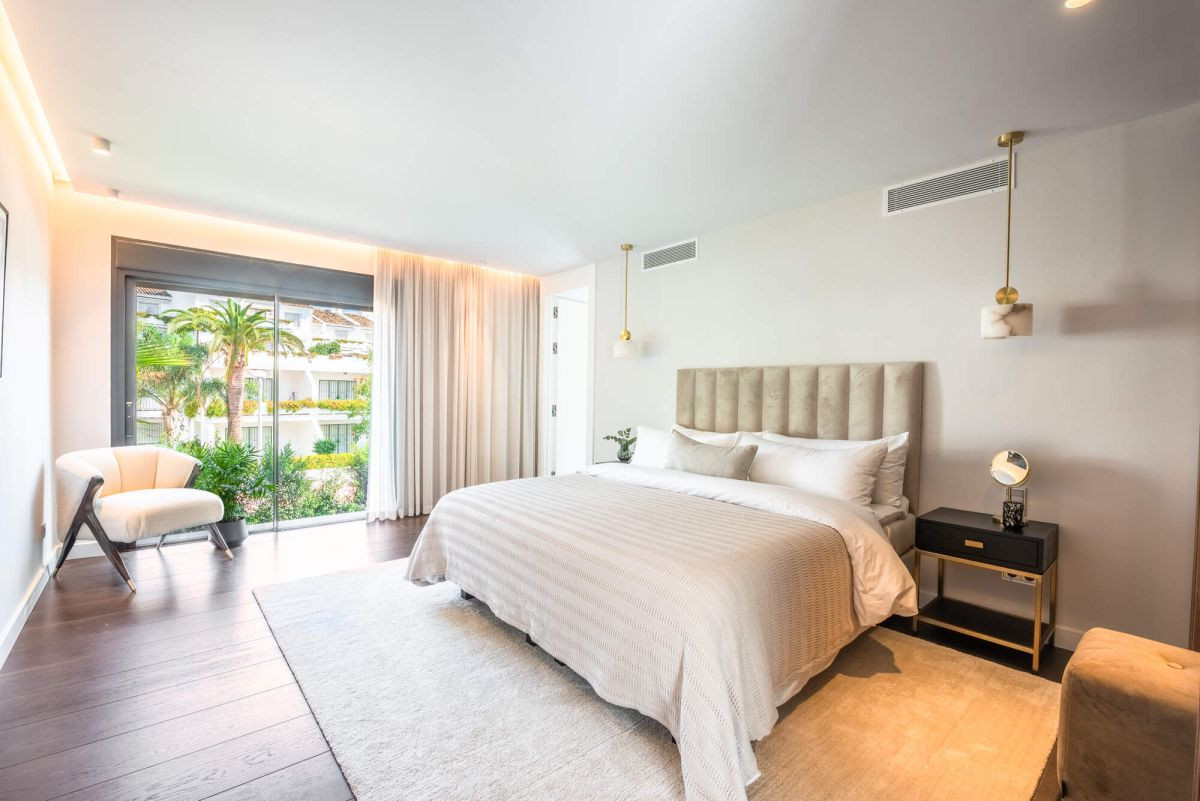 Villa à Marbella, Malaga, Espagne 6 chambres, 798 m2 No. 53420