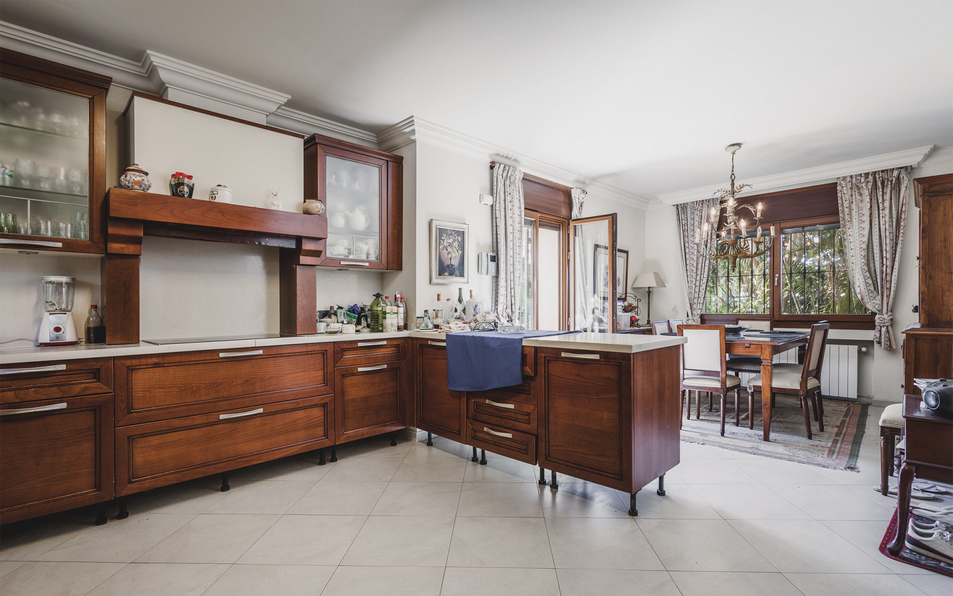 Villa Marbella, Malaga, Spānijā 4 istabas, 764 m2 Nr. 53519